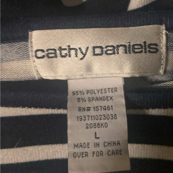 Cathy Daniels Blouse Blk/Wht Stripe.w/Chiffon Hem Sz L EUC - Picture 7 of 8